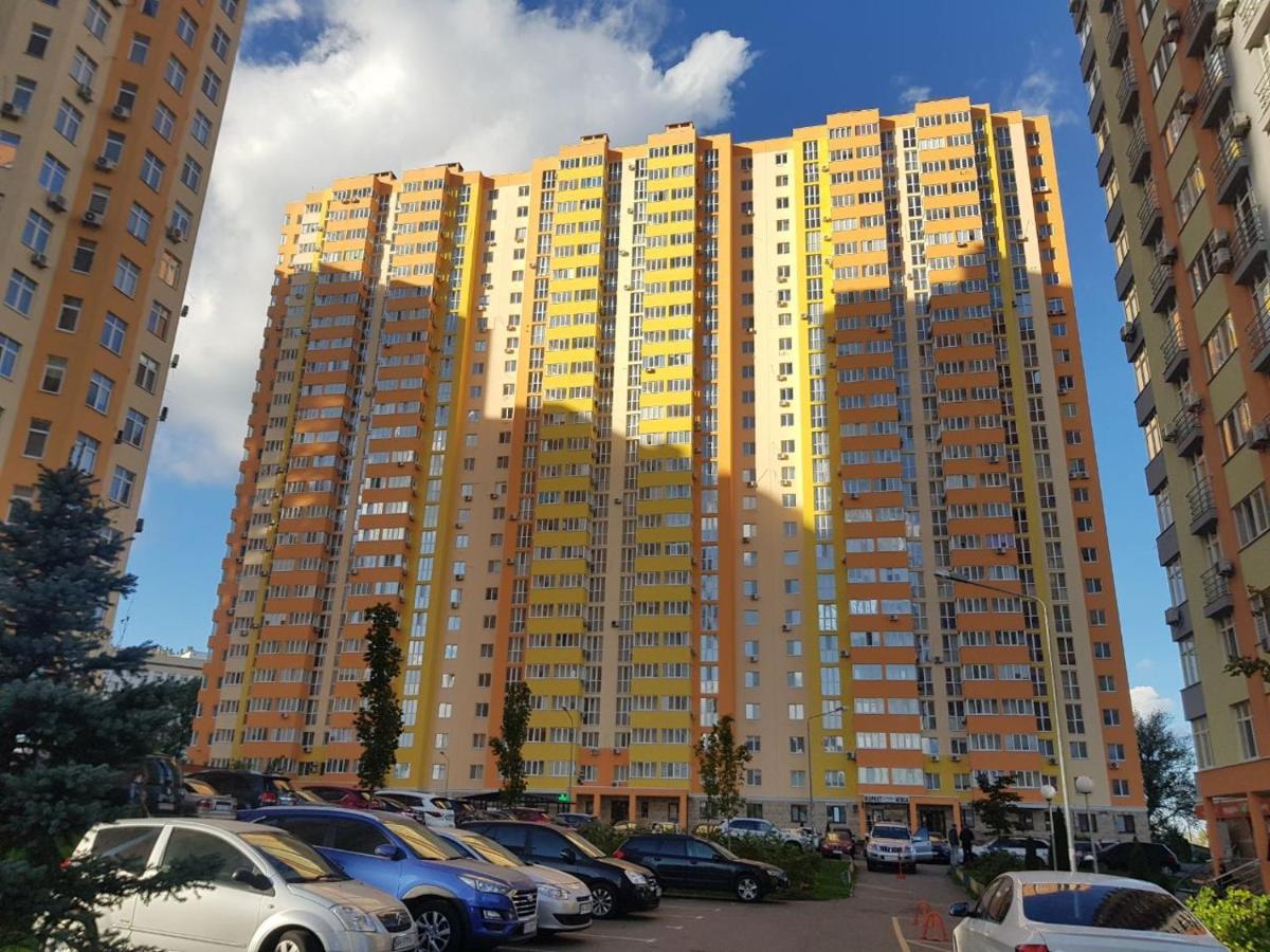 Стильная И Уютная Квартира В Новом Доме На Оболони كييف المظهر الخارجي الصورة